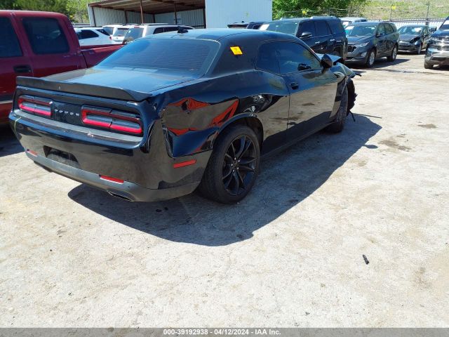 Photo 3 VIN: 2C3CDZAG5GH264942 - DODGE CHALLENGER 