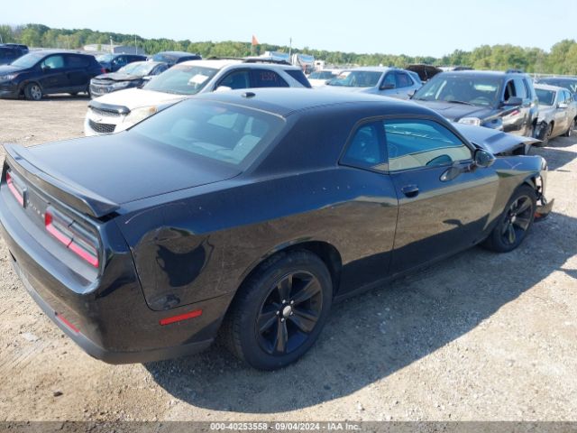 Photo 3 VIN: 2C3CDZAG5GH336786 - DODGE CHALLENGER 