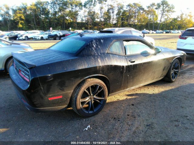 Photo 3 VIN: 2C3CDZAG5GH337372 - DODGE CHALLENGER 