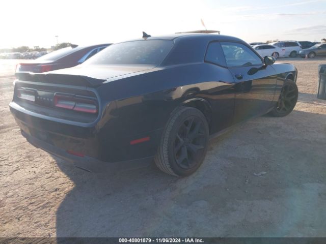 Photo 3 VIN: 2C3CDZAG5GH345617 - DODGE CHALLENGER 