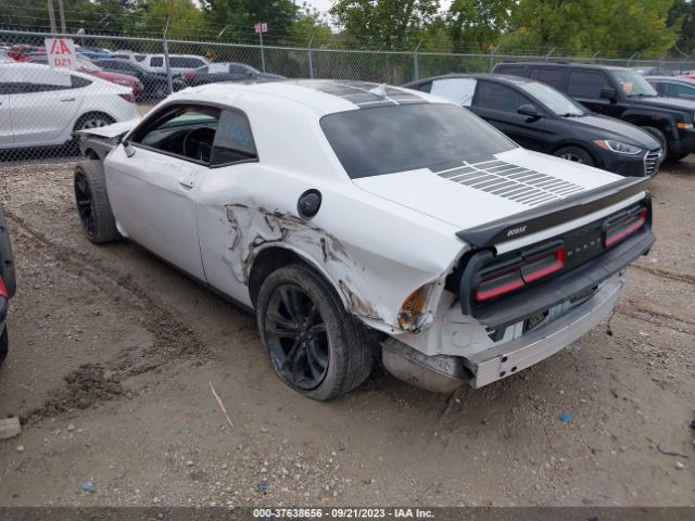 Photo 2 VIN: 2C3CDZAG5HH640282 - DODGE CHALLENGER 