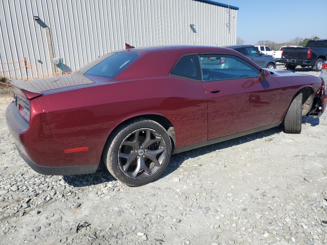 Photo 2 VIN: 2C3CDZAG5JH131900 - DODGE CHALLENGER 