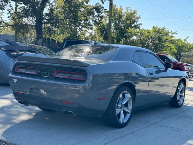 Photo 3 VIN: 2C3CDZAG5JH279660 - DODGE CHALLENGER 