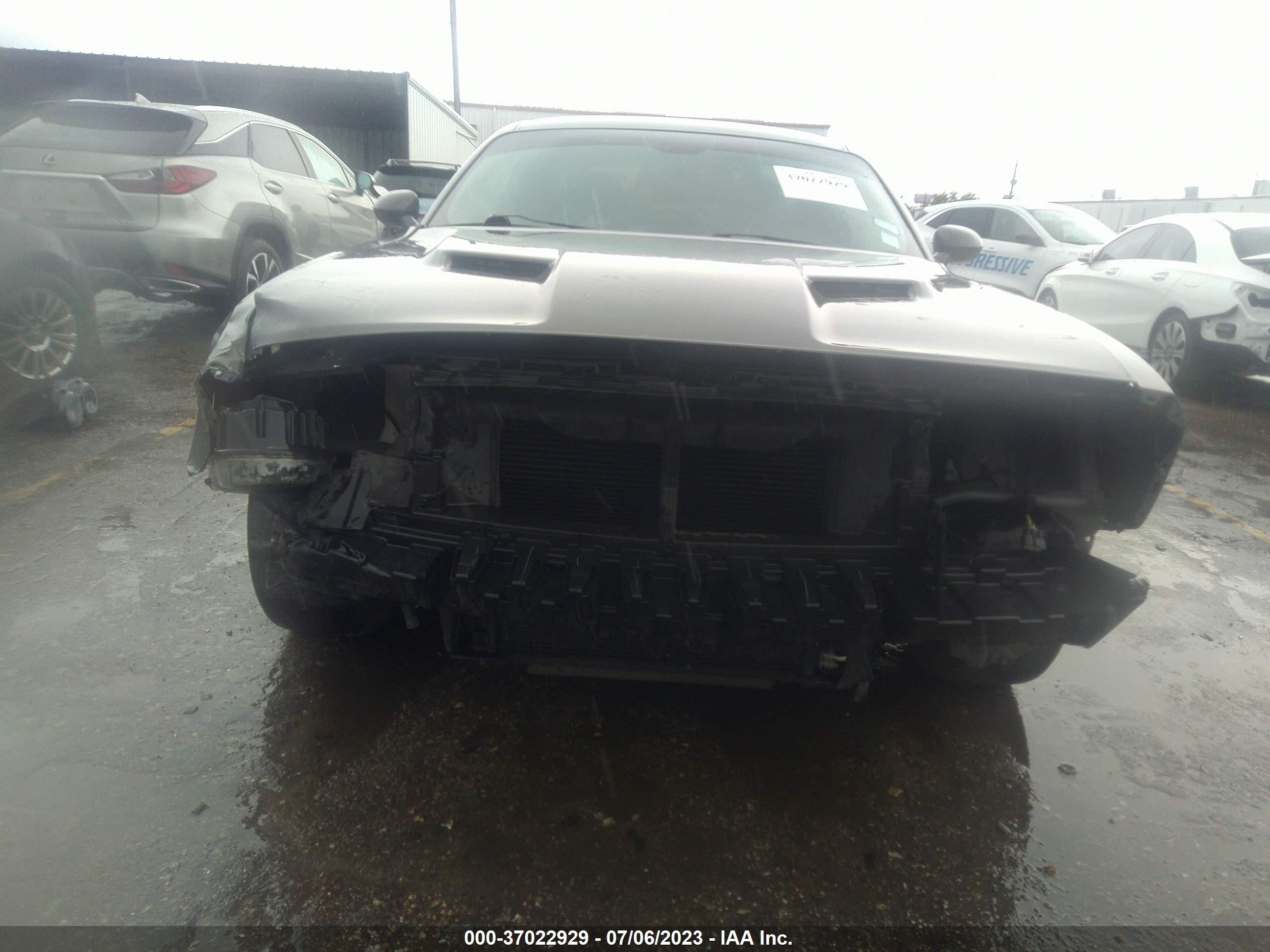 Photo 5 VIN: 2C3CDZAG5JH325164 - DODGE CHALLENGER 