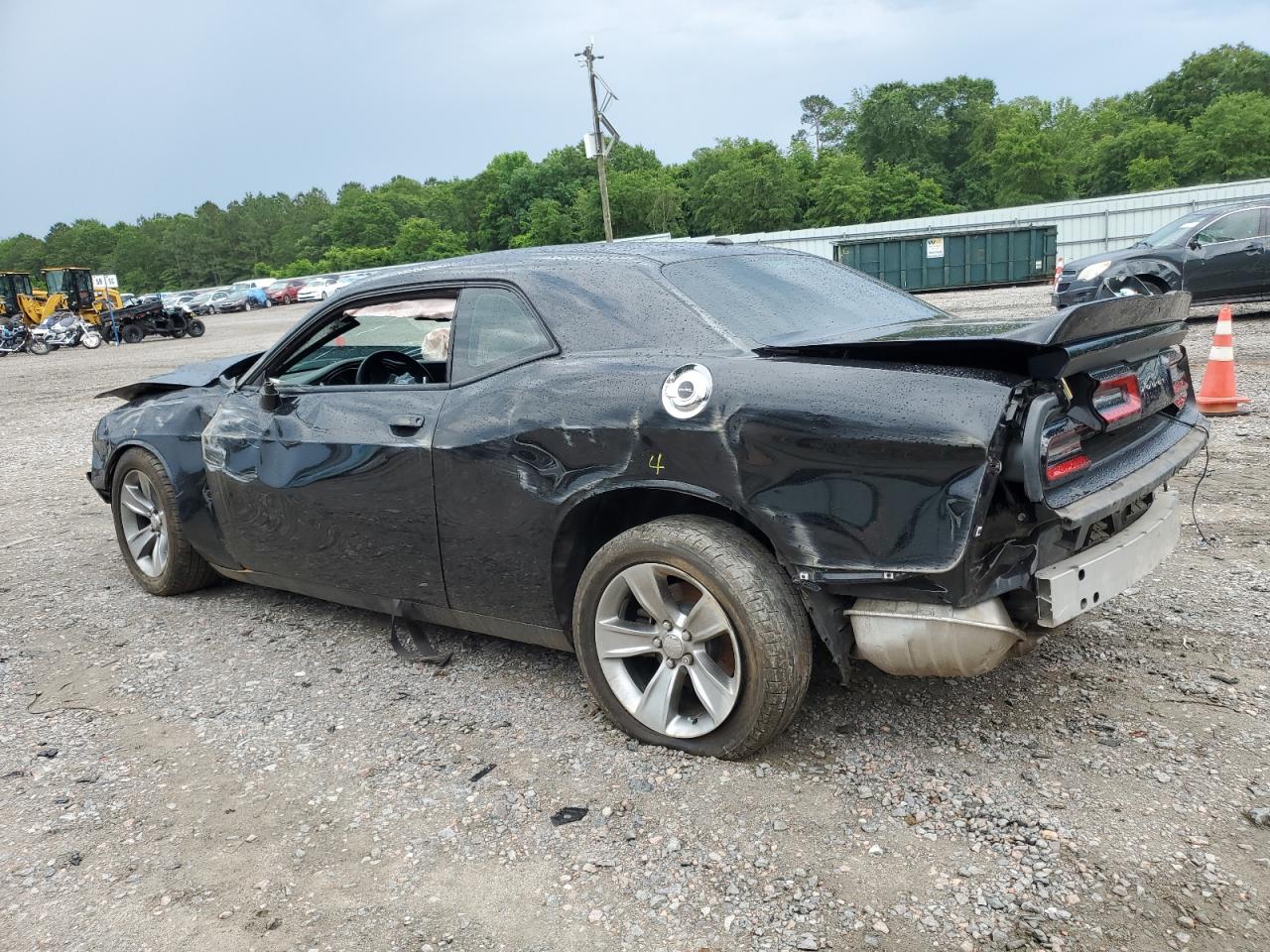 Photo 1 VIN: 2C3CDZAG5KH525642 - DODGE CHALLENGER 