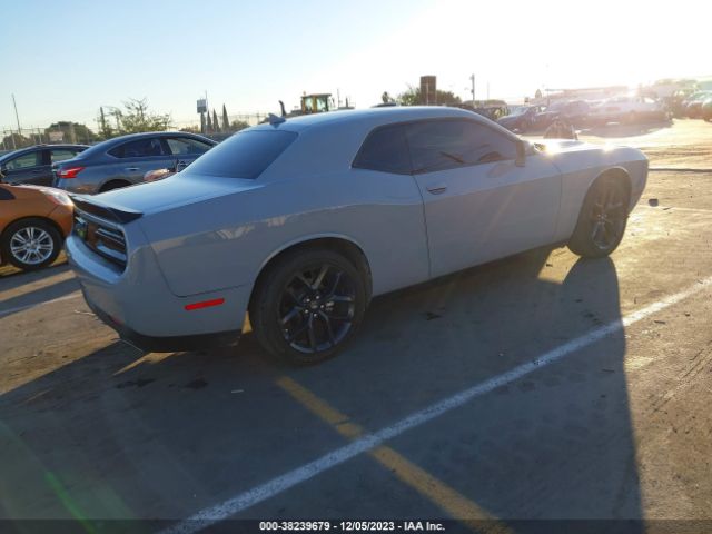 Photo 3 VIN: 2C3CDZAG5NH164384 - DODGE CHALLENGER 