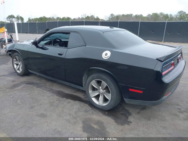 Photo 2 VIN: 2C3CDZAG6FH710806 - DODGE CHALLENGER 