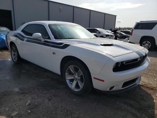 Photo 3 VIN: 2C3CDZAG6FH833781 - DODGE CHALLENGER 