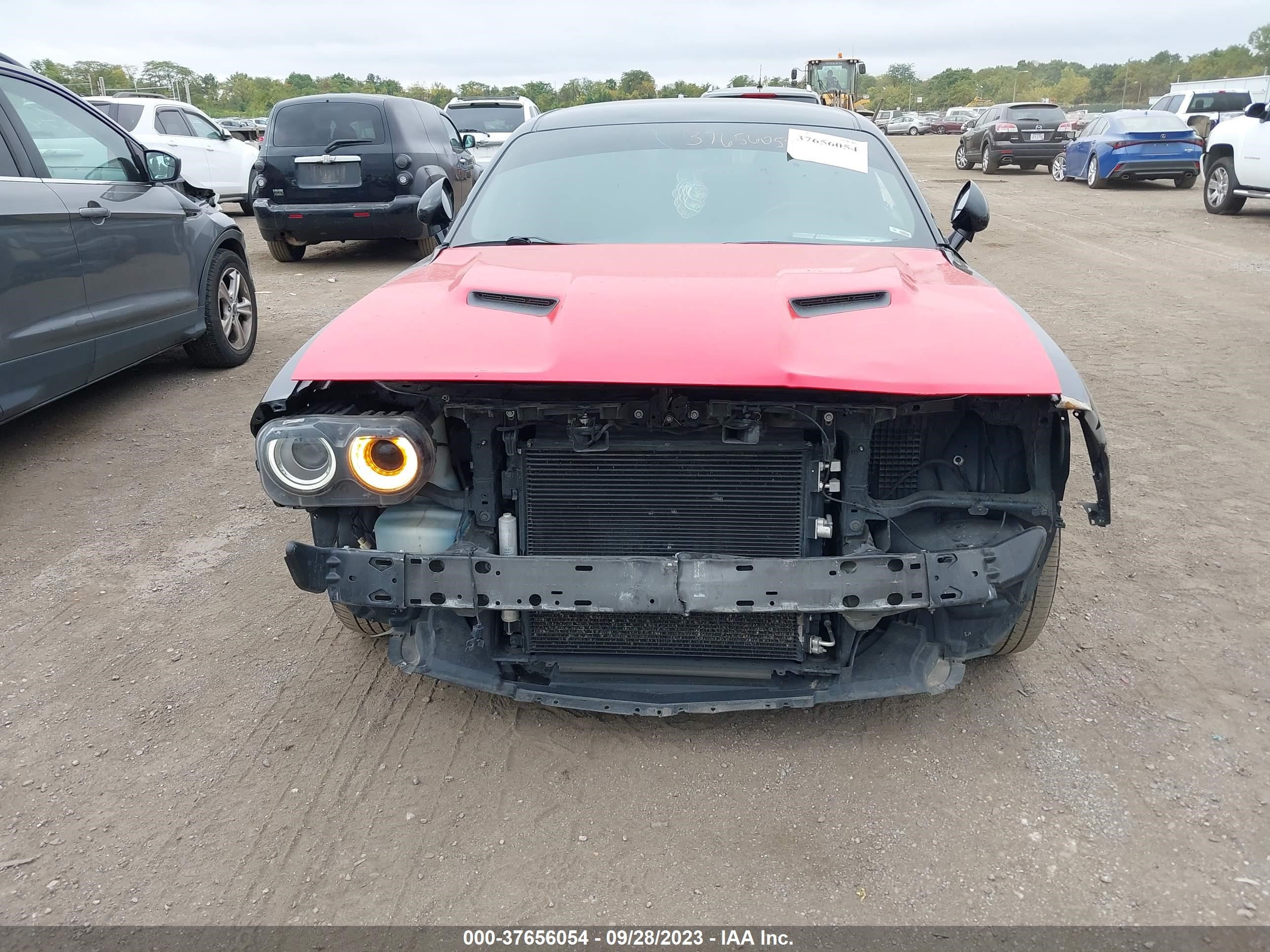 Photo 5 VIN: 2C3CDZAG6GH130862 - DODGE CHALLENGER 