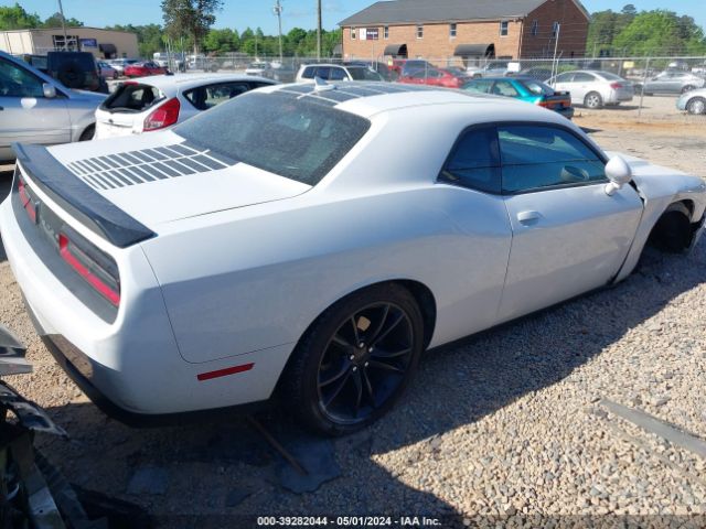 Photo 3 VIN: 2C3CDZAG6GH191614 - DODGE CHALLENGER 