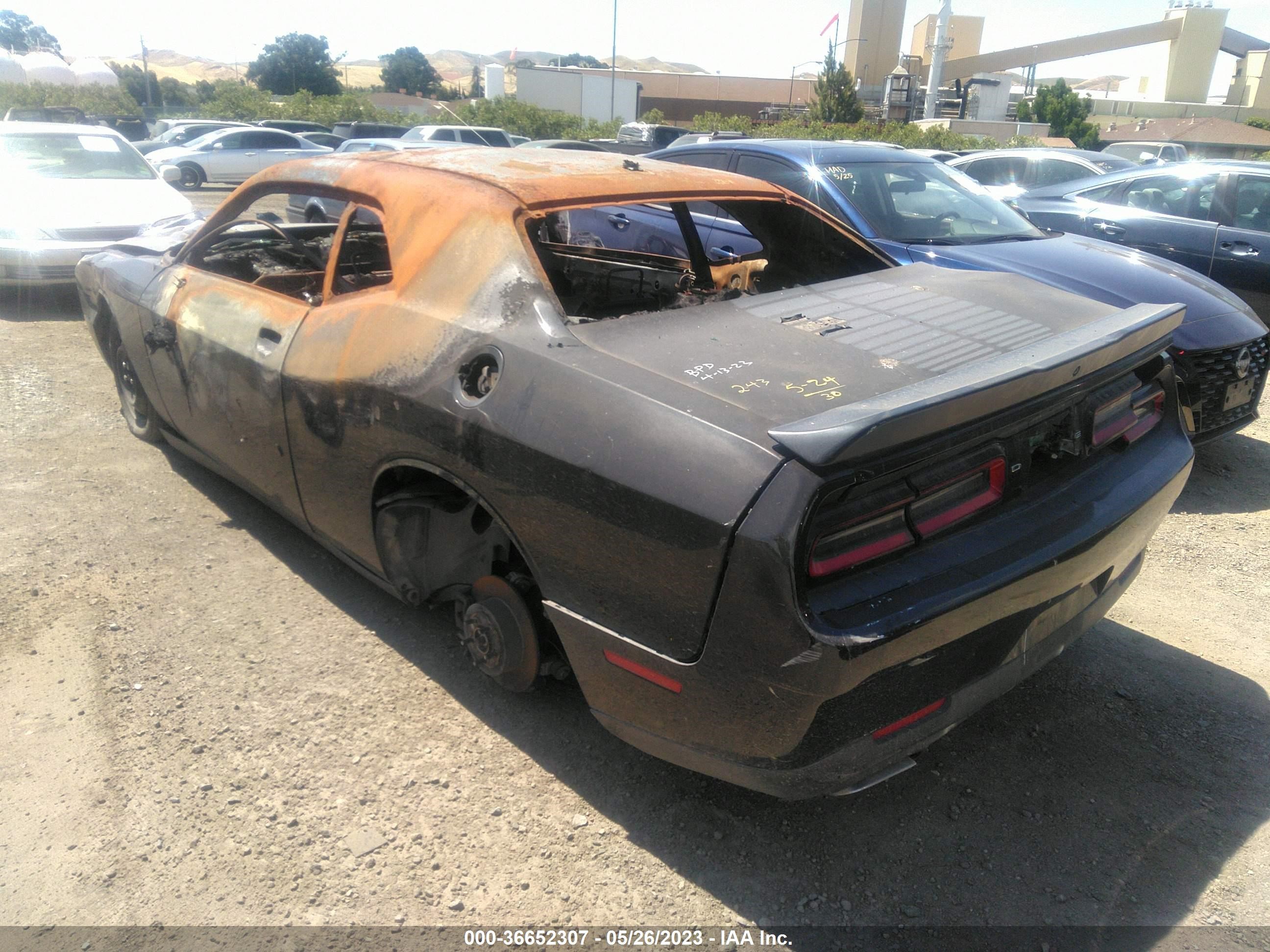 Photo 2 VIN: 2C3CDZAG6HH502993 - DODGE CHALLENGER 