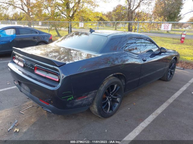 Photo 3 VIN: 2C3CDZAG6HH604343 - DODGE CHALLENGER 