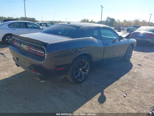 Photo 3 VIN: 2C3CDZAG6HH640856 - DODGE CHALLENGER 