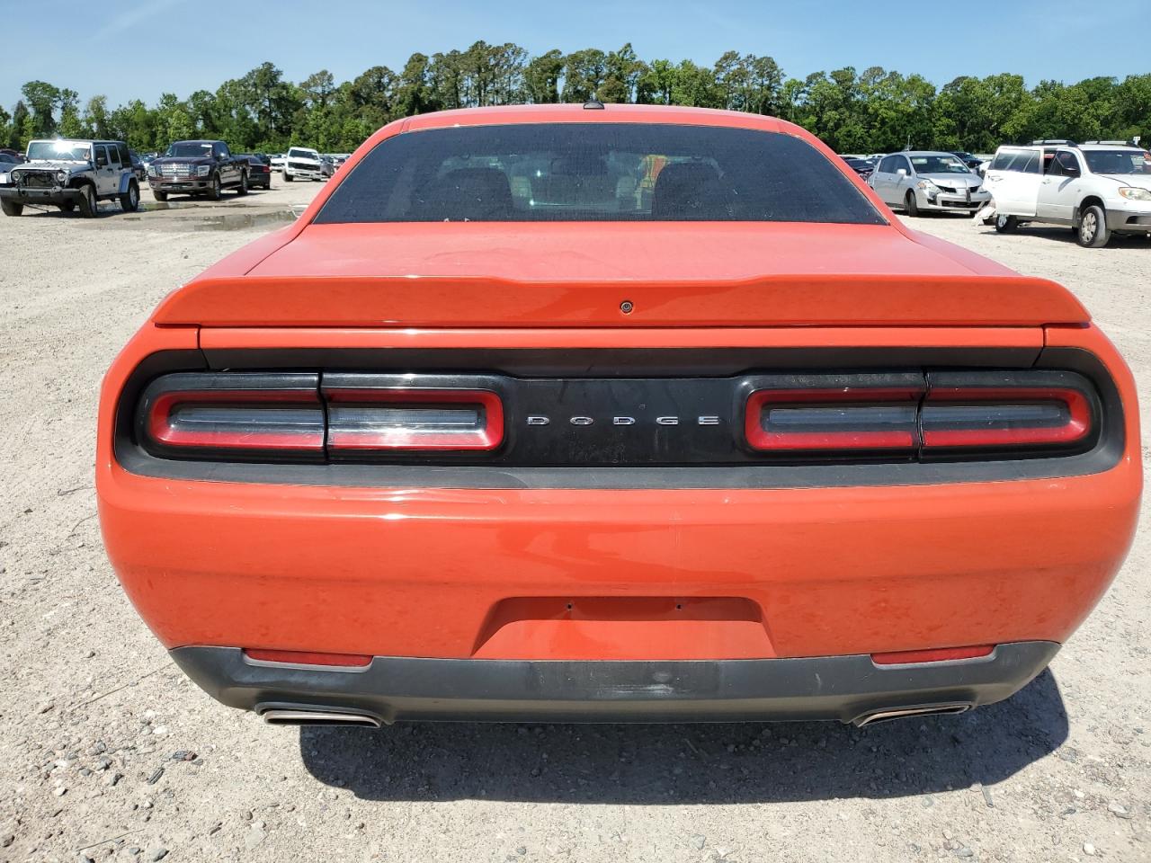 Photo 5 VIN: 2C3CDZAG6JH112319 - DODGE CHALLENGER 