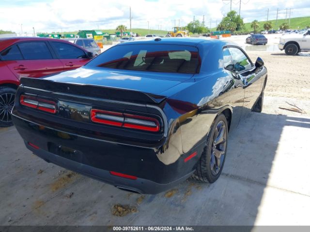 Photo 3 VIN: 2C3CDZAG6JH251902 - DODGE CHALLENGER 