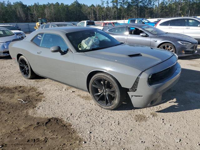 Photo 3 VIN: 2C3CDZAG6JH333967 - DODGE CHALLENGER 