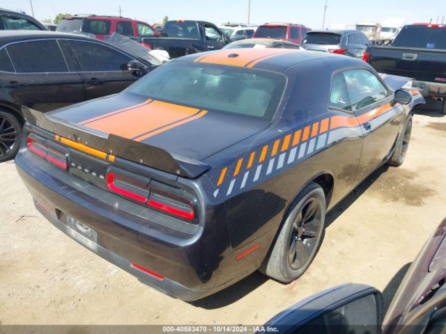 Photo 3 VIN: 2C3CDZAG6KH694181 - DODGE CHALLENGER 