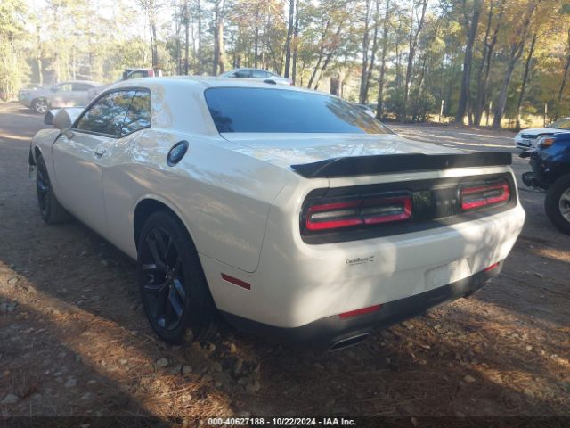 Photo 2 VIN: 2C3CDZAG6MH502762 - DODGE CHALLENGER 