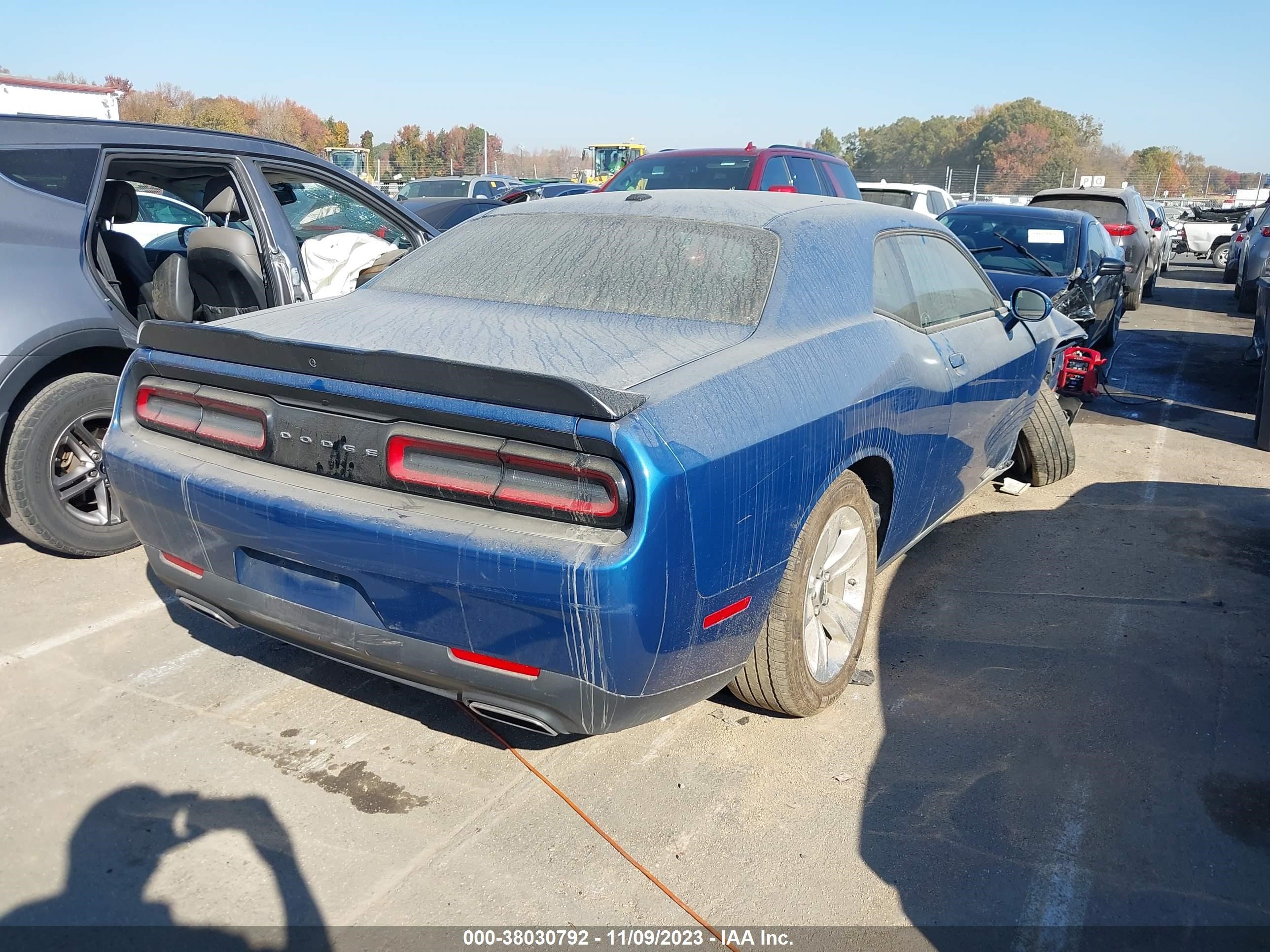 Photo 3 VIN: 2C3CDZAG6PH545938 - DODGE CHALLENGER 