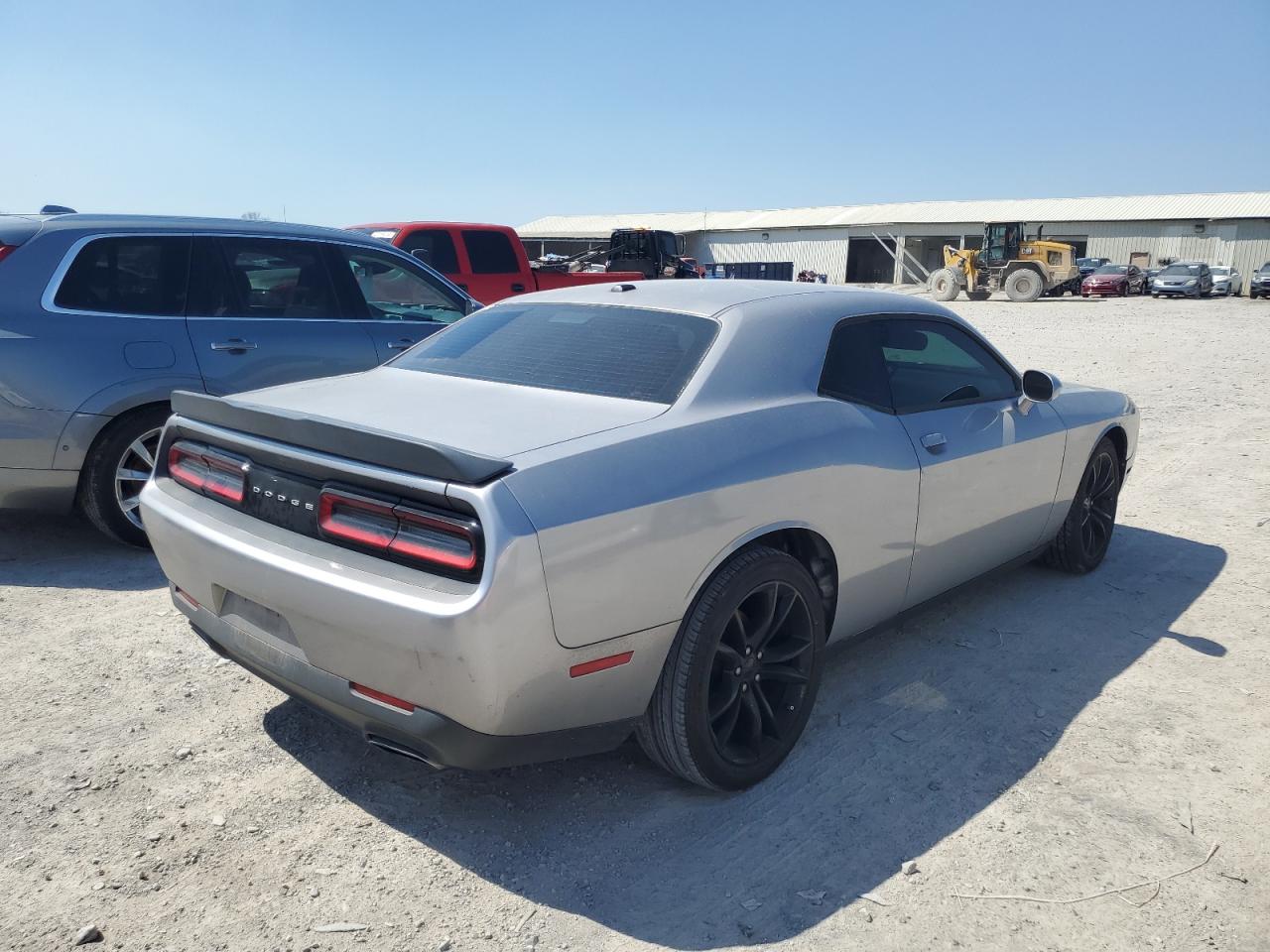 Photo 2 VIN: 2C3CDZAG7FH708482 - DODGE CHALLENGER 