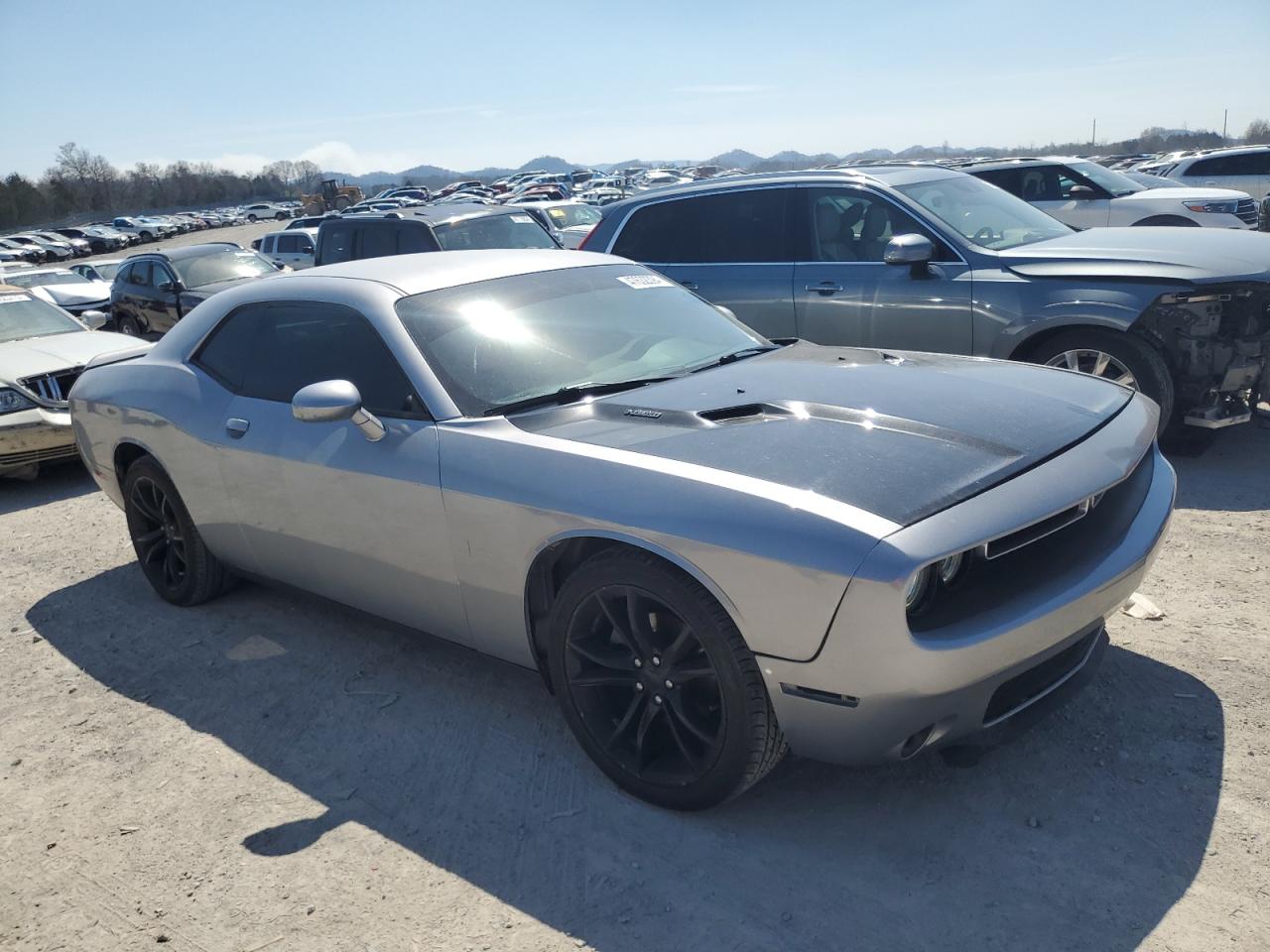 Photo 3 VIN: 2C3CDZAG7FH708482 - DODGE CHALLENGER 