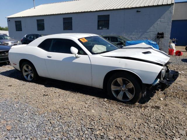 Photo 3 VIN: 2C3CDZAG7FH764048 - DODGE CHALLENGER 