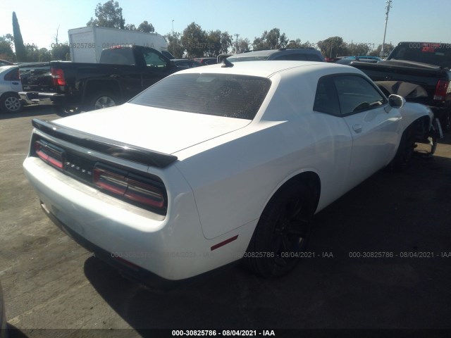 Photo 3 VIN: 2C3CDZAG7FH804015 - DODGE CHALLENGER 