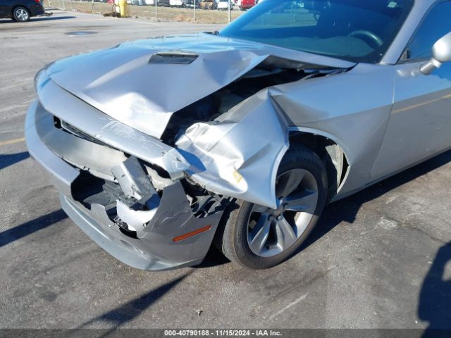 Photo 5 VIN: 2C3CDZAG7GH107848 - DODGE CHALLENGER 