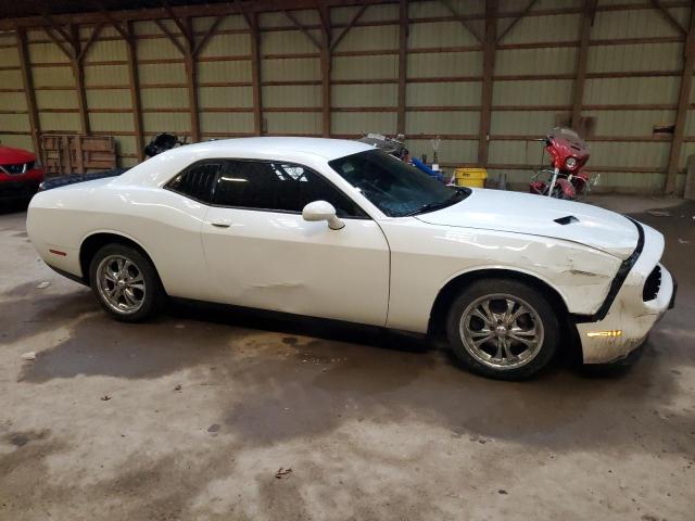 Photo 3 VIN: 2C3CDZAG7GH264120 - DODGE CHALLENGER 