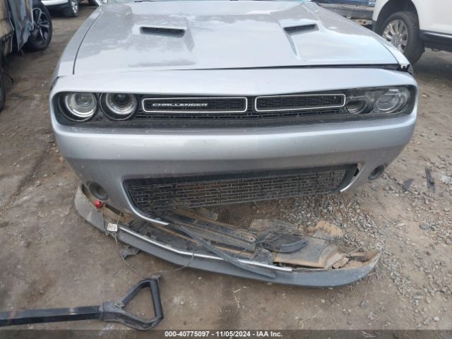 Photo 5 VIN: 2C3CDZAG7GH284951 - DODGE CHALLENGER 