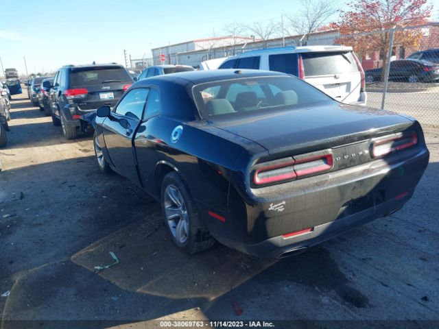 Photo 2 VIN: 2C3CDZAG7GH288692 - DODGE CHALLENGER 