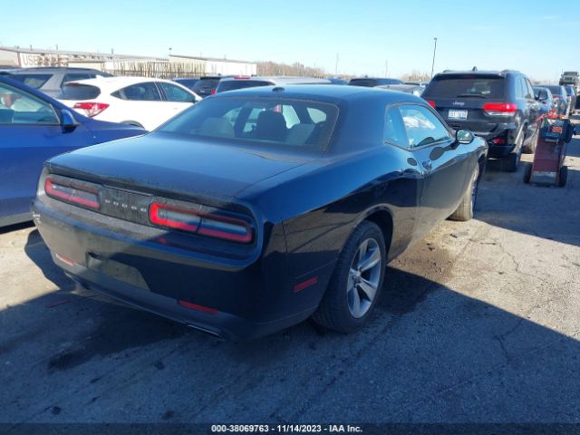 Photo 3 VIN: 2C3CDZAG7GH288692 - DODGE CHALLENGER 