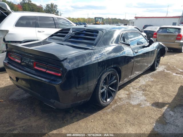 Photo 3 VIN: 2C3CDZAG7GH305510 - DODGE CHALLENGER 