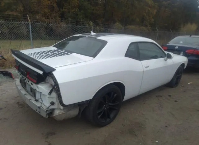 Photo 3 VIN: 2C3CDZAG7HH519043 - DODGE CHALLENGER 