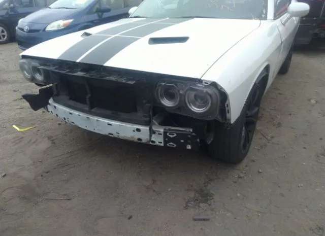 Photo 5 VIN: 2C3CDZAG7HH519043 - DODGE CHALLENGER 