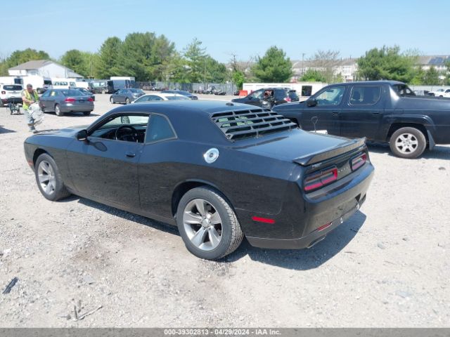 Photo 2 VIN: 2C3CDZAG7HH658895 - DODGE CHALLENGER 