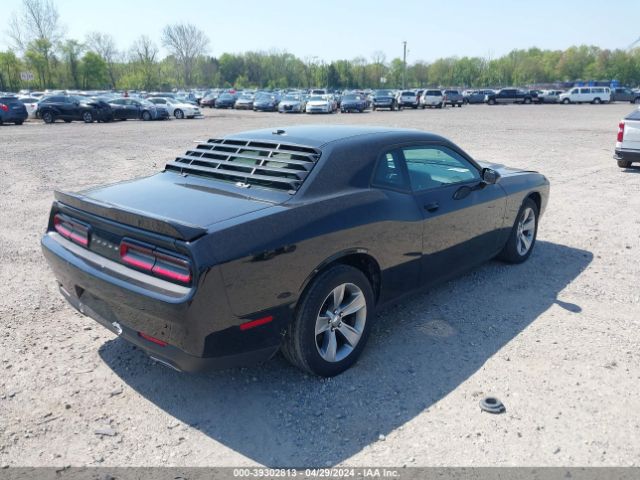 Photo 3 VIN: 2C3CDZAG7HH658895 - DODGE CHALLENGER 