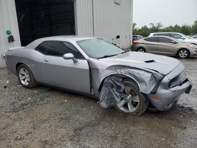 Photo 3 VIN: 2C3CDZAG7JH123734 - DODGE CHALLENGER 