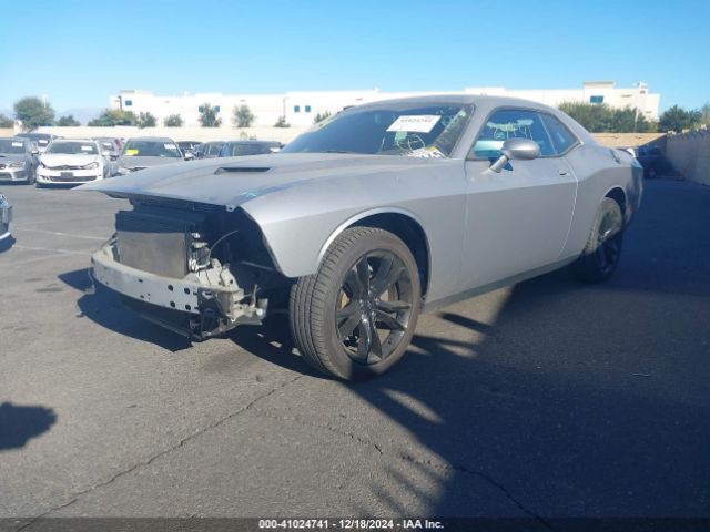 Photo 1 VIN: 2C3CDZAG7JH131638 - DODGE CHALLENGER 