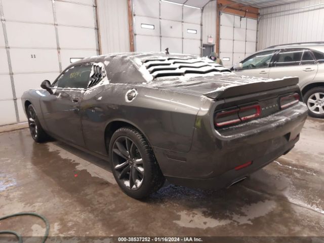 Photo 2 VIN: 2C3CDZAG7JH132028 - DODGE CHALLENGER 