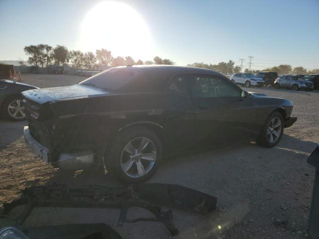 Photo 2 VIN: 2C3CDZAG7JH132742 - DODGE CHALLENGER 