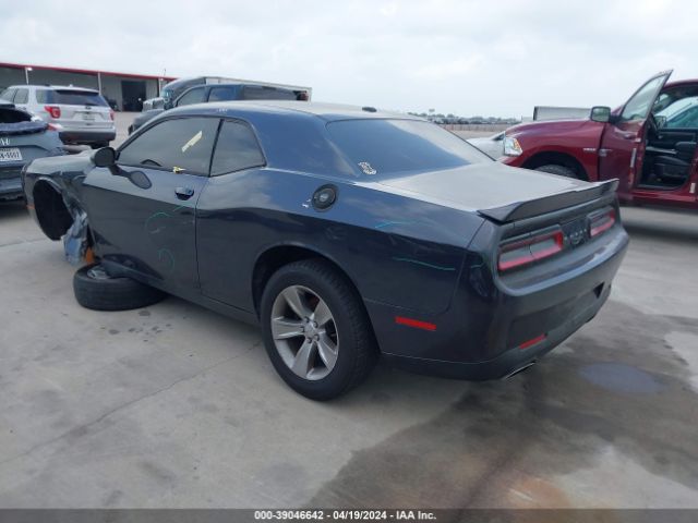 Photo 2 VIN: 2C3CDZAG7JH183688 - DODGE CHALLENGER 