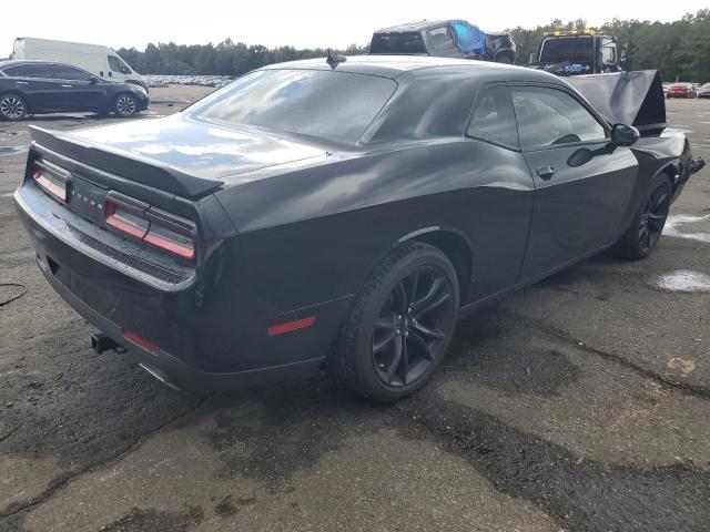 Photo 2 VIN: 2C3CDZAG7JH226829 - DODGE CHALLENGER 