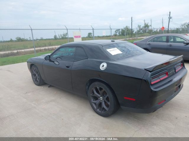 Photo 2 VIN: 2C3CDZAG7JH229780 - DODGE CHALLENGER 