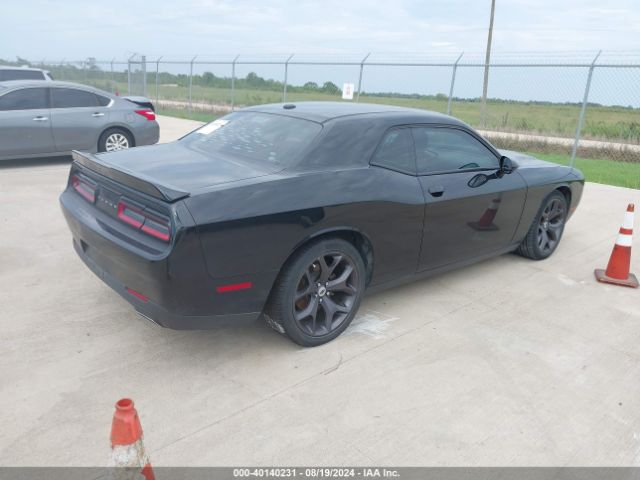 Photo 3 VIN: 2C3CDZAG7JH229780 - DODGE CHALLENGER 