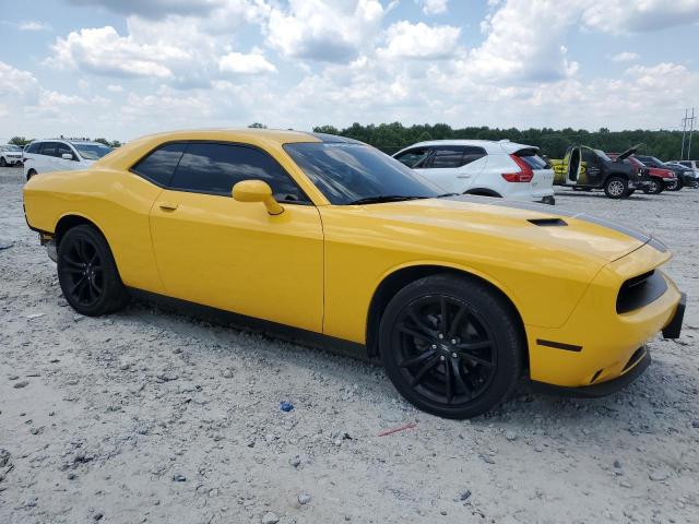 Photo 3 VIN: 2C3CDZAG7JH288456 - DODGE CHALLENGER 