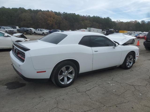 Photo 2 VIN: 2C3CDZAG7JH305319 - DODGE CHALLENGER 