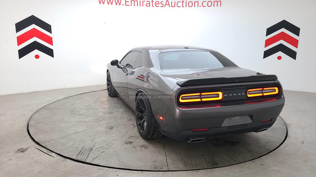 Photo 9 VIN: 2C3CDZAG7KH503951 - DODGE CHALLENGER 