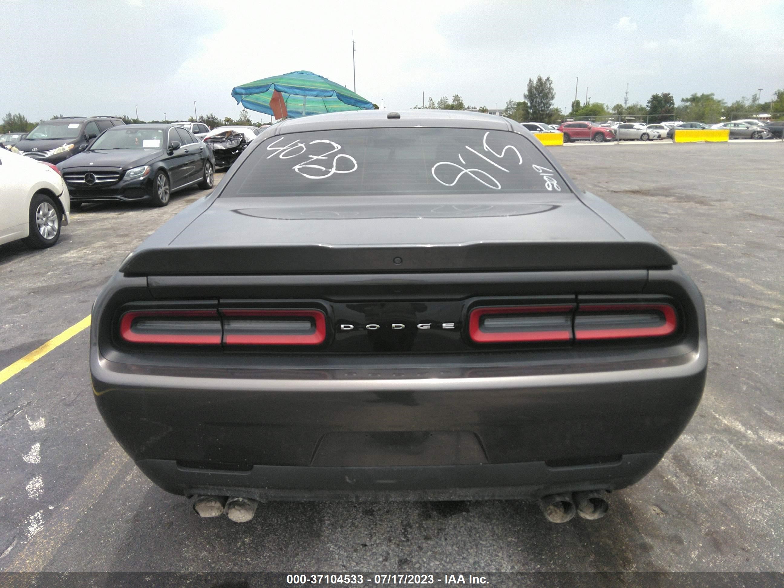 Photo 15 VIN: 2C3CDZAG7KH684078 - DODGE CHALLENGER 