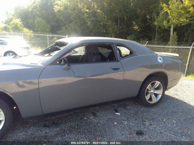 Photo 5 VIN: 2C3CDZAG7KH694139 - DODGE CHALLENGER 